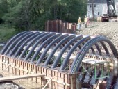 Construção de Pontes Utilizando Polímeros Reforçados com Fibras de Carbono (CFRP)