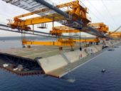 Construindo a quarta maior ponte suspensa do mundo