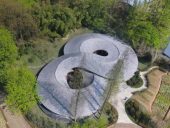 Imagem do dia: Um edifício em forma de fita de Möbius na China