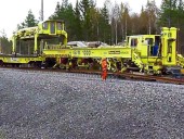 A maior máquina do mundo para assentamento de carris ferroviários