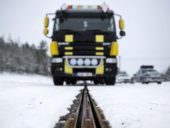 Suécia inaugura primeira estrada eletrificada do mundo