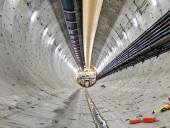 Maior Tuneladora do Mundo Fica Presa em Túnel nos EUA